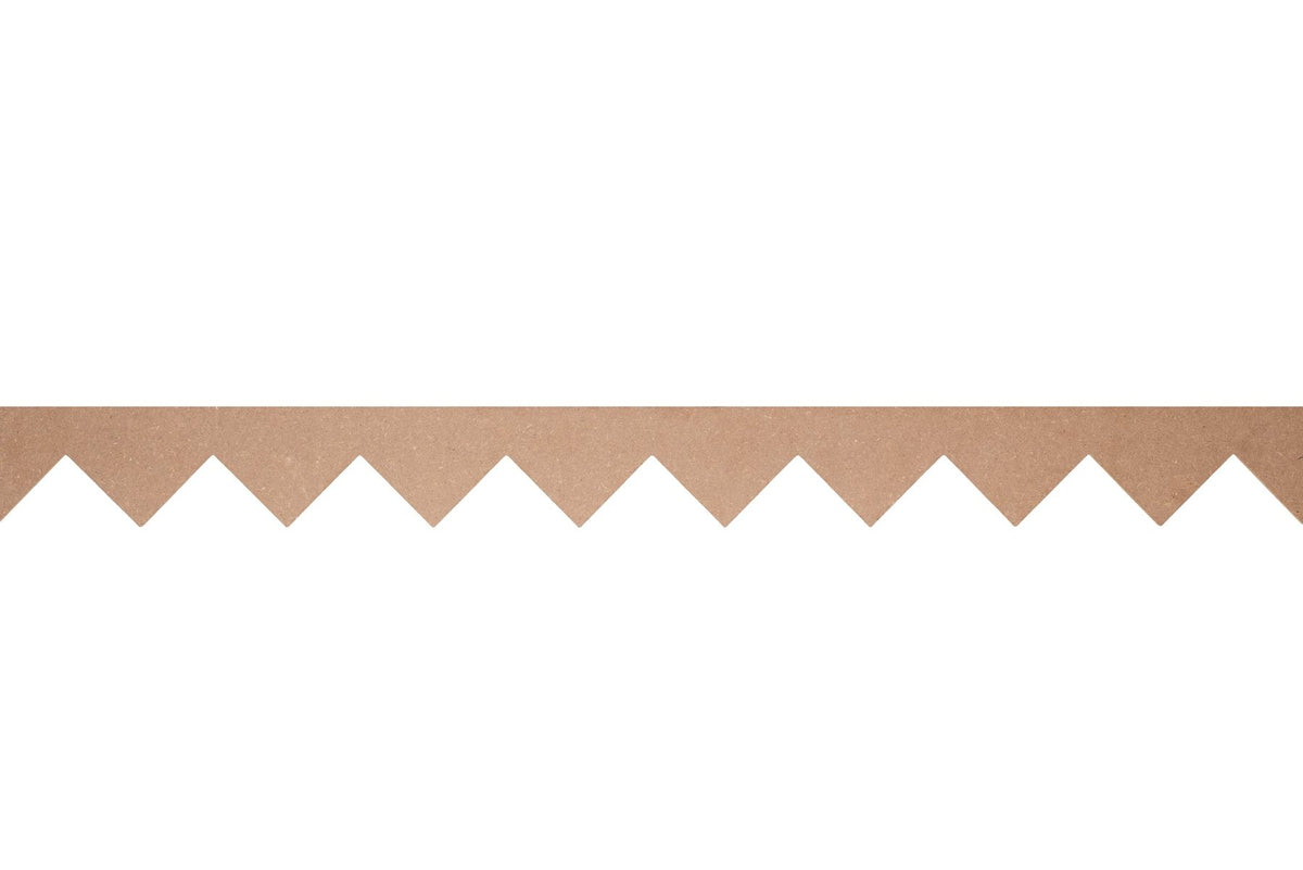 larger Zig Zag or triangular or flag shape scalloped moulding, architrave for use on shelf edges and in all interior design schemes as a decorative finishing touch