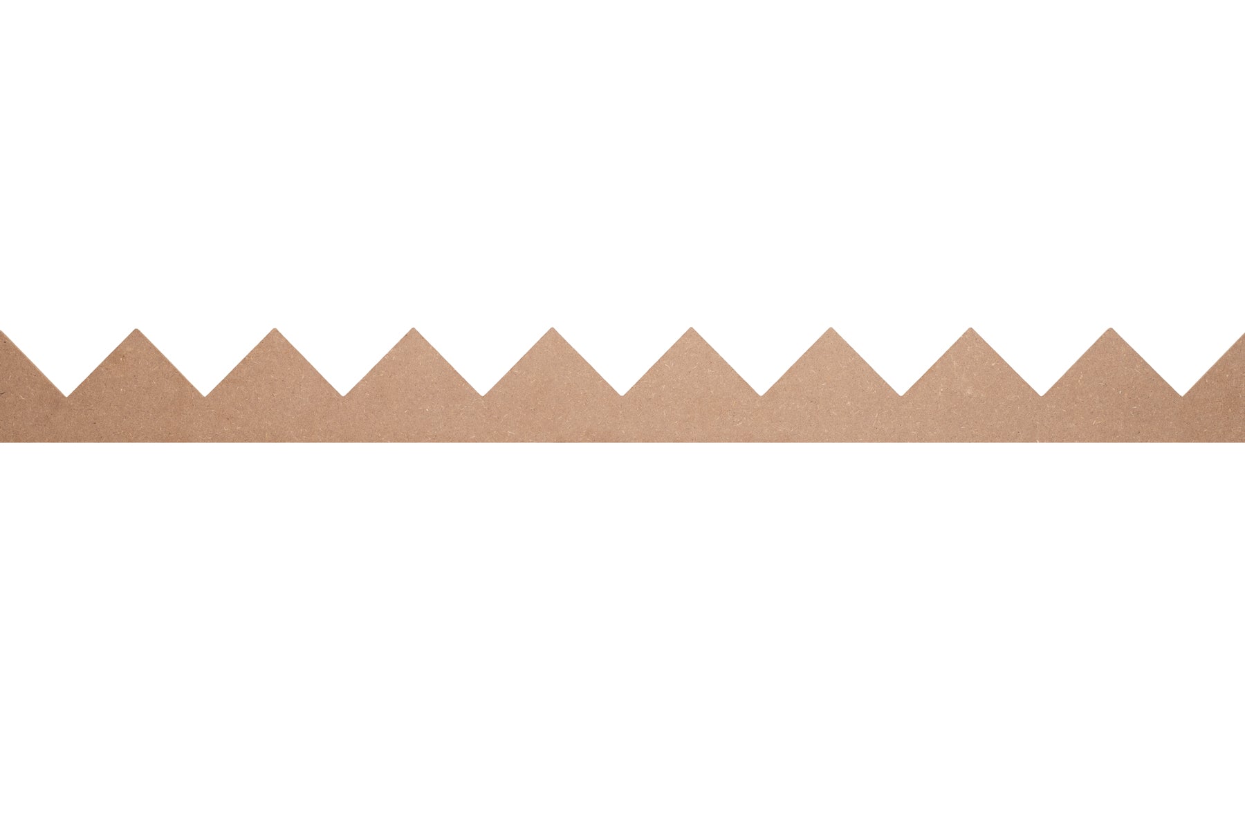 larger Zig Zag or triangular or flag shape scalloped moulding, architrave for use on shelf edges and in all interior design schemes as a decorative finishing touch