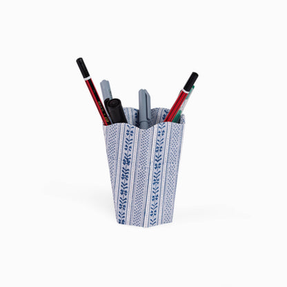 BLOCK PRINTED SCALLOPED PEN POT- HARBOR BLUE FLORAL STRIPE