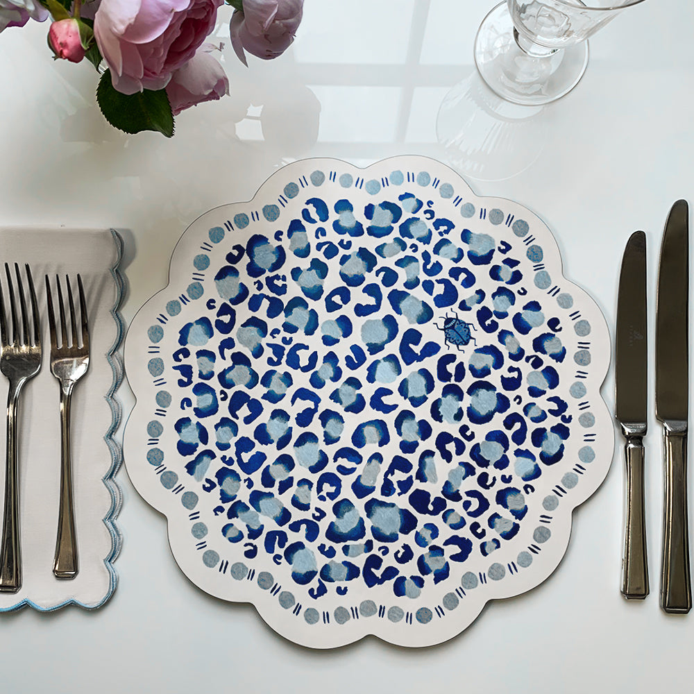 Scalloped Edged Place Mat - Blue